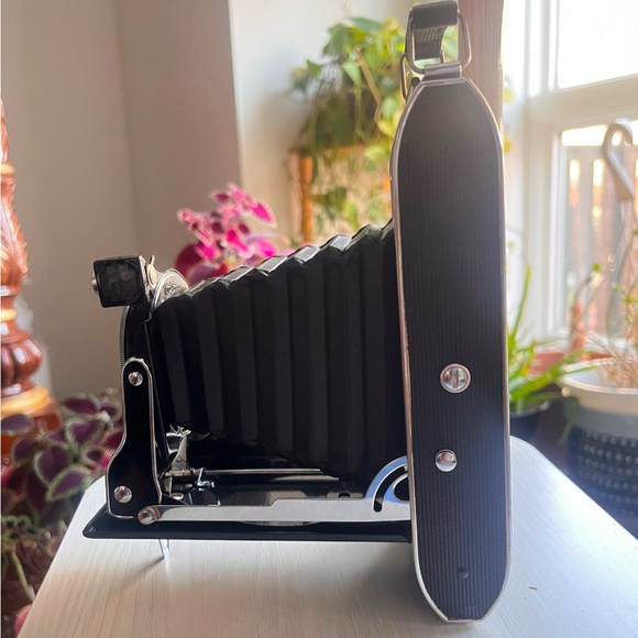 AGFA Ansco Viking Folding Camera Unique Red Button Untested - Picture 3 of 6